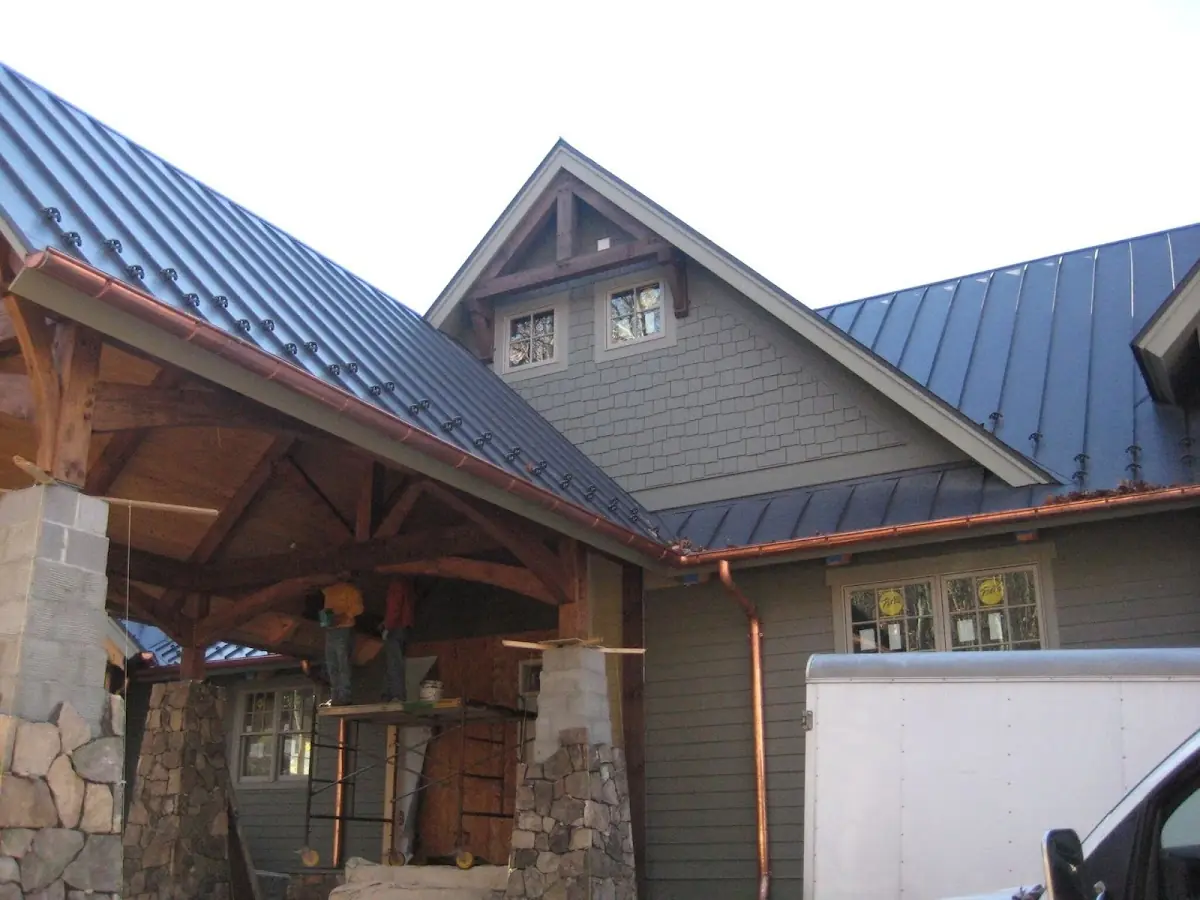 Craftsman Roofing team delivering quality roofing work in Woodlake